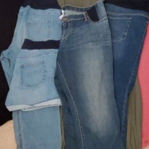 Plus size maternity lot!
